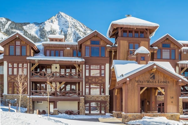 Lodging Details  Crested Butte Mountain Resort