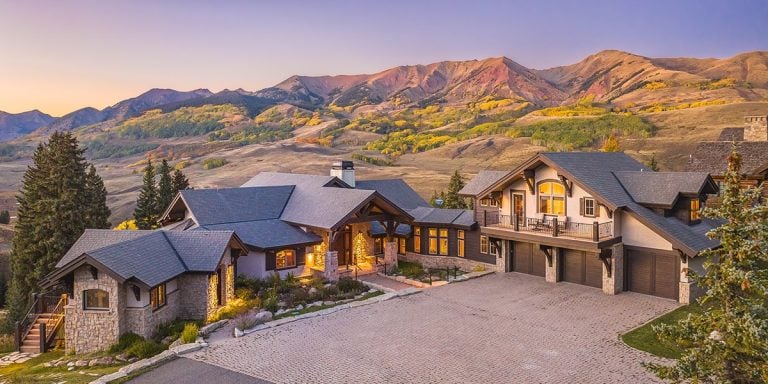 photo online 000 1200px 1 768x384