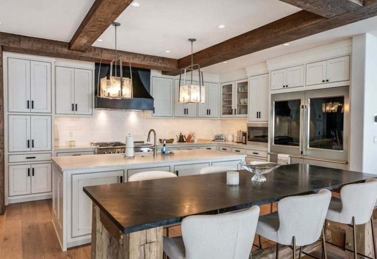 Screenshot 2025 12 31 at 11.06.12 AM 1 768x528