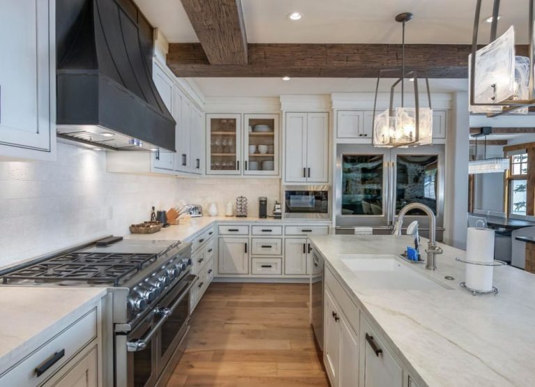 Screenshot 2025 12 31 at 11.06.48 AM 1 768x555