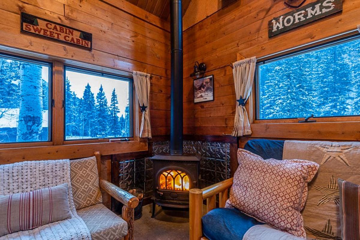 Pioneer Guest Cabins