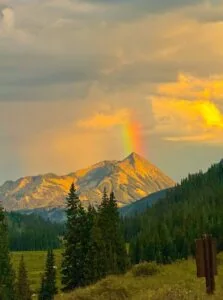 Gold on the Butte 🌈