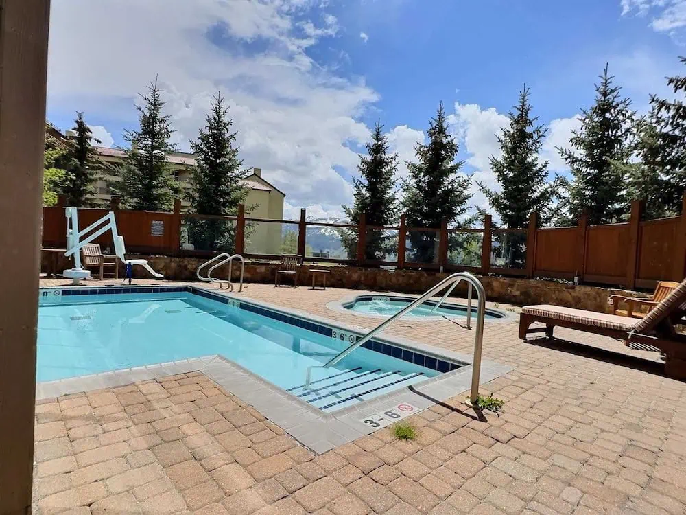 Lodge at Mountaineer Square pool, Mt. Crested Butte